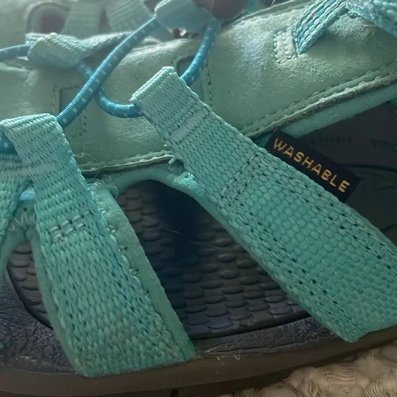 Girls Keen Teal washable hiking sandals size 4 - Picture 4 of 6
